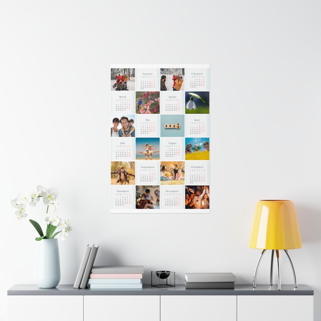 Poster calendar personalizat cu poze